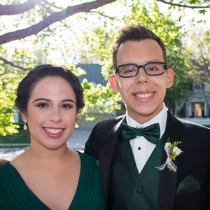 Meet your Posher, Raquel